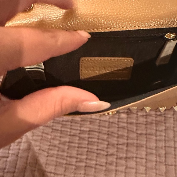 Evening bag beige with gold studs long gold chain - Picture 3 of 5